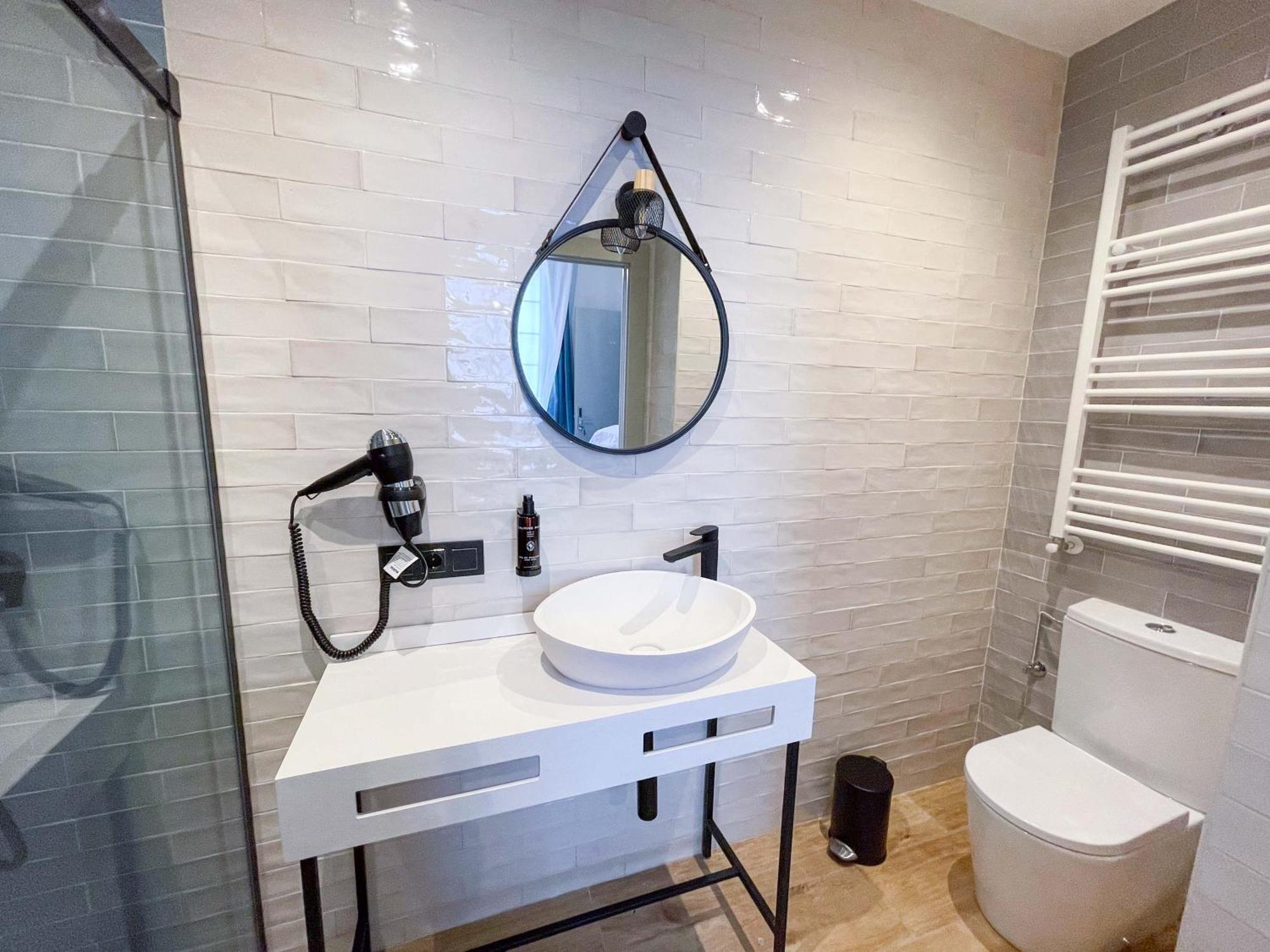 Akla Hotel 바다호스 외부 사진